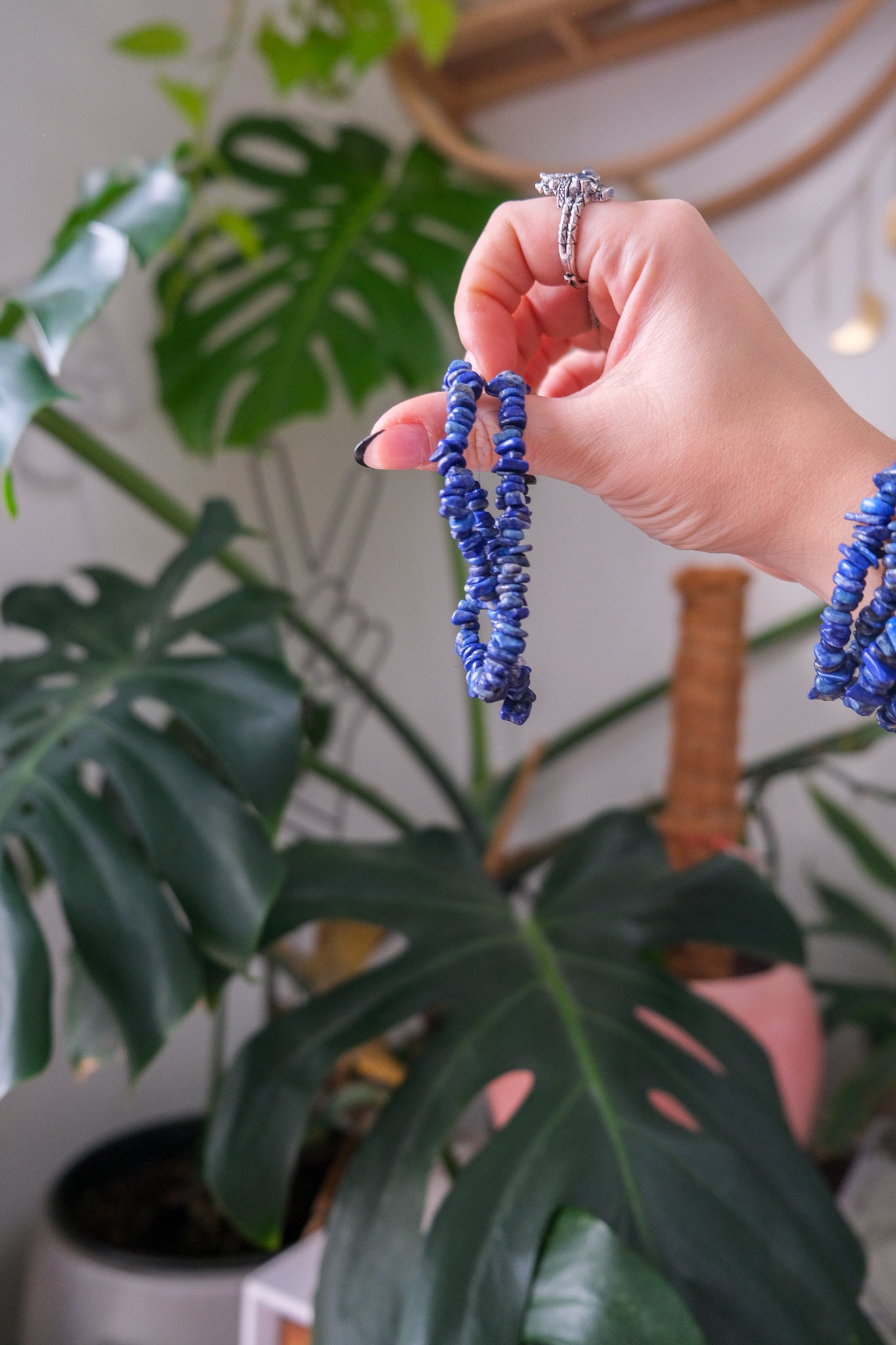 Lapis Lazuli Crystal Chip Bracelet – Mercuryxshop